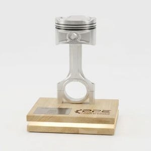 Mechanical Engineer Gift – Engine Piston Lamp – Engineering Desk Decor – STEM Gift – Automotive Desk Accessory – Industrial Desk Light