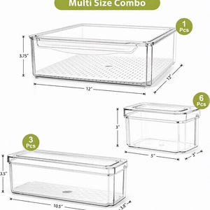 Op de afbeelding: Transparante plastic voedselopslagcontainers in verschillende maten. De grootste container is 30,5 cm lang, 30,5 cm breed en 9,5 cm hoog. De afbeelding bevat de tekst "Multi Size Combo".