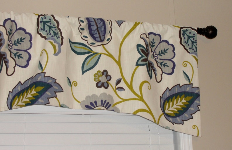 P Kaufmann Petal Pusher Arch Shaped Valance 52x 19 Big Bold Flowers Lined Periwinkle Indigo Brown Citrine Grey Aqua