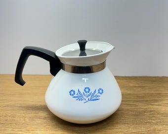 Vintage CorningWare Blue Cornflower 6-Cup Teapot with Lid | Mid Century Kitchen Pyroceram