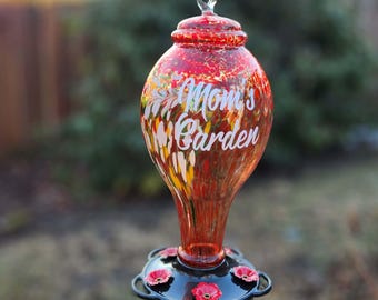 Comedero grande rojo soplado a mano para colibríes, regalo de simpatía para quienes observan colibríes.