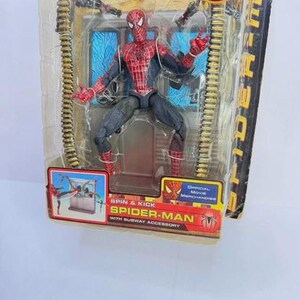 RARE TOYBIZ Spider-Man 2 The Movie (2004) Spin and Kick Spider-Man Action Figure image 2