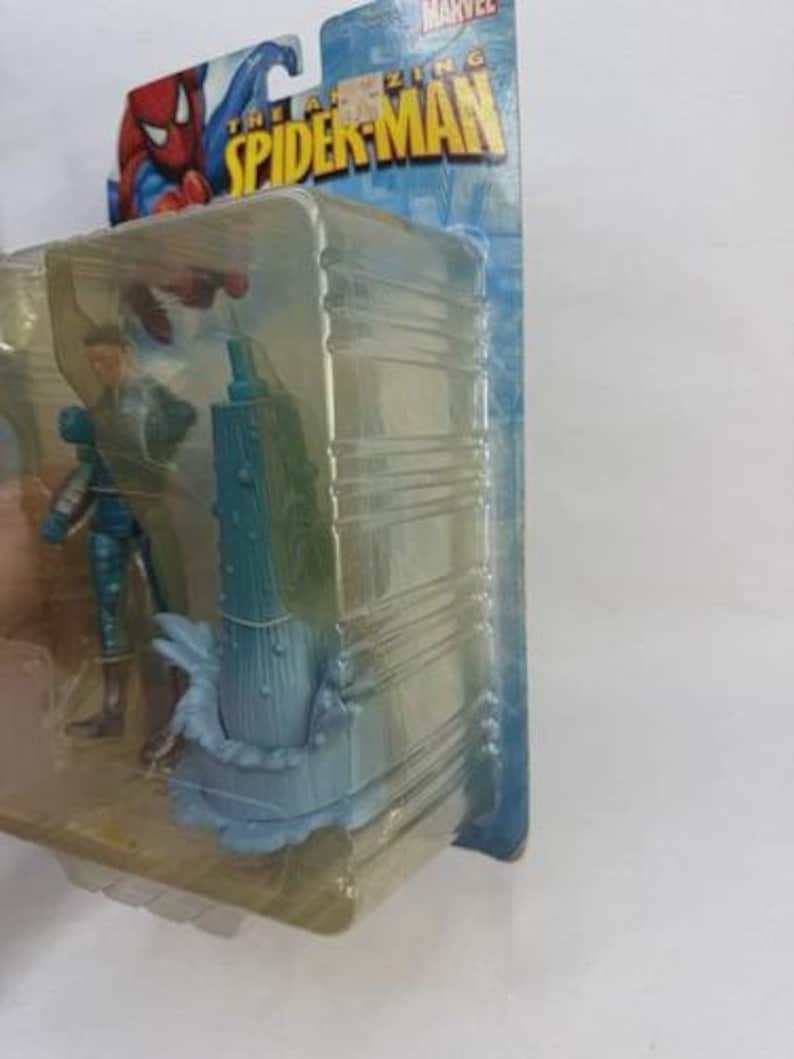 Spider-Man ManWolf and Hydro Man Action Figures 7” (Toy Biz 2005) image 4