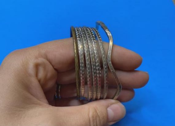 7 PCs. Solid Bangles Set Hammered Bangle Bracelet… - image 3