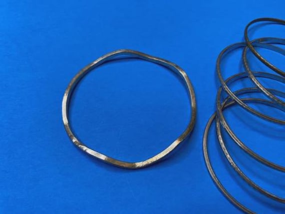 7 PCs. Solid Bangles Set Hammered Bangle Bracelet… - image 2