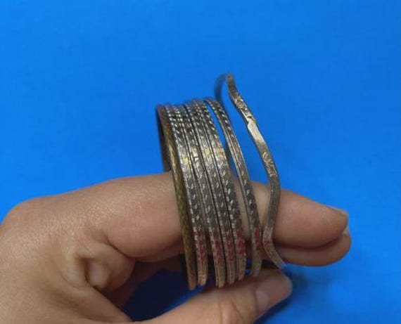 7 PCs. Solid Bangles Set Hammered Bangle Bracelet… - image 4