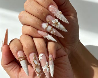 Custom Press on Nail, White Shell Texture, 3D White Flower & Pearl Starfish, Handmade Reusable Glue on Nail, Luxury Beach False Nail