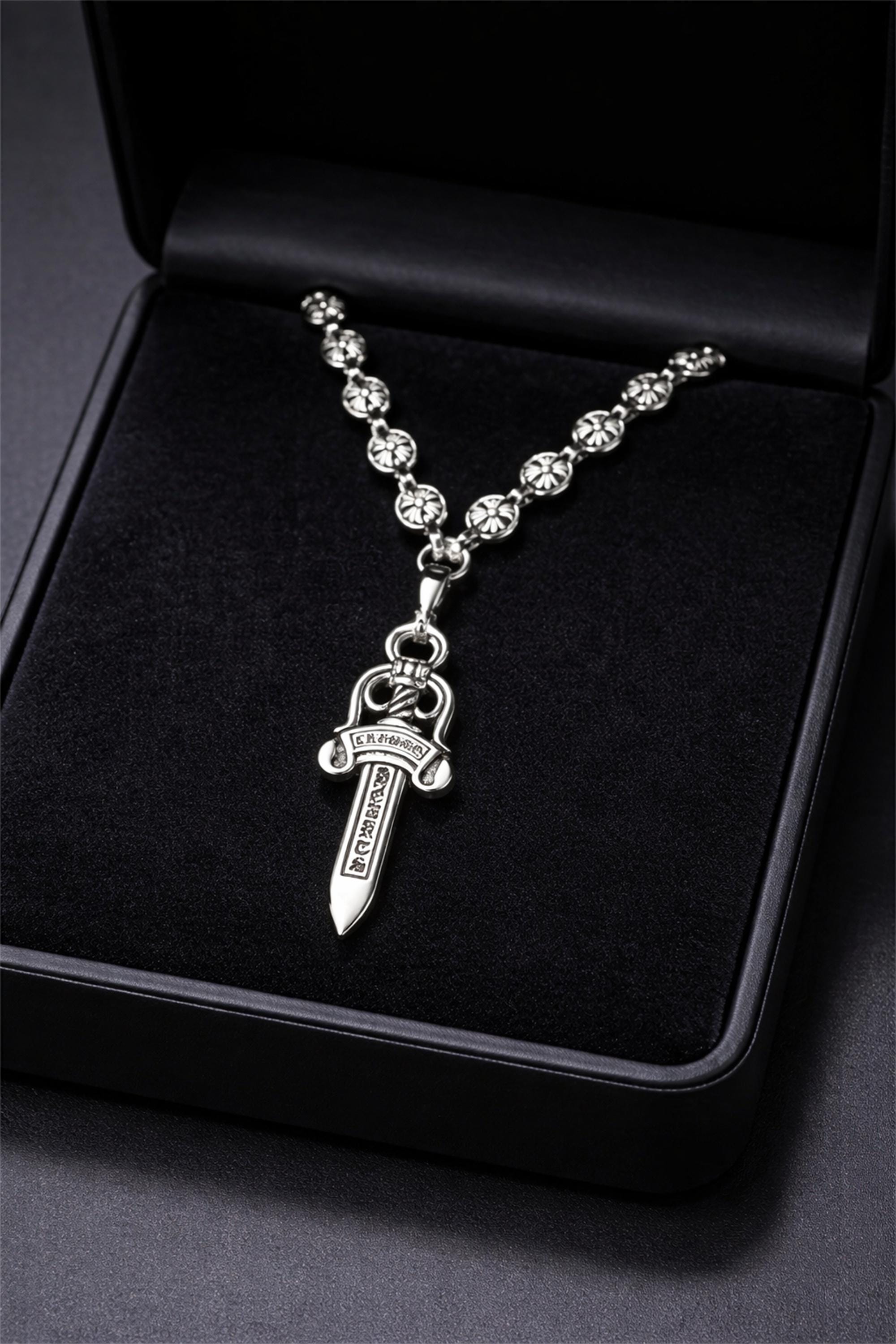 CHROME HEARTS 剣型ペンダント CHROME HEARTS（クロムハーツ） DBL DAGGER ダブルダガー ペンダント