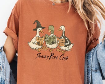 Spooky Book Club Tee, Halloween Duck Shirt Comfort Colors, Funny Book Lover Halloween Shirt, Duck Witch Fall Top, Cute Halloween Reader Tee