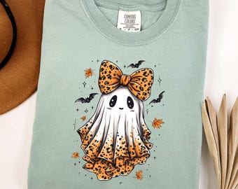 Leopard Ghost Sweatshirt, Cute Ghost Bow Crewneck, Comfort Colors Halloween Shirt, Coquette Ghost Fall Top, Cute Women Halloween Sweatshirt