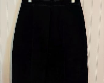 Vintage 1980s Black Suede Skirt size 25