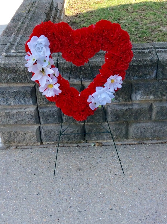 Wreath for gravesite outlet