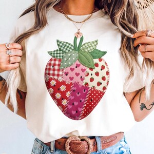 Strawberry Patchwork Shirt Comfort Colors, Cottagecore Aesthetic Strawberry Tee, Cute Berry Graphic Shirt, Vintage Fruit Lover Gift
