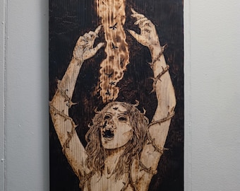 Arte em pirografia da Deusa Negra – Espinhos e Mariposas em Pirografia - Decoração Oculta 11x24