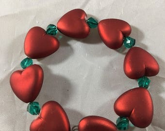 Bracelet en perles de cœur rouge et sarcelle