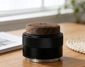 Personlig valnötspressad kaffestamper, specialgraverad 2-i-1 espressodistributör, espressostamper, 51 mm 58 mm konstant tryckstamper