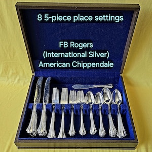 Juego de cubiertos de 41 piezas de FB Rogers / American Chippendale / Servicio de plata para 8 personas con estuche