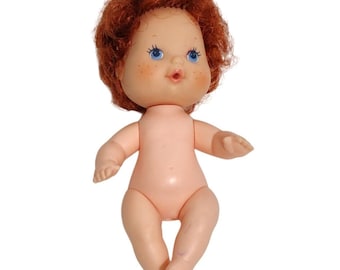 Strawberry Shortcake Mini Baby Doll 80s Vintage Drink and Wets Posable 5 inch