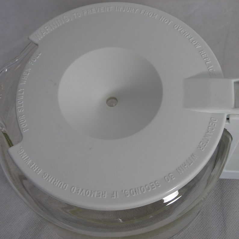 Mr Coffee Replacement Decanter 12 Cup Coffee Pot White Clear Glass 1995 PD12 in Original Box
