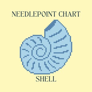 Op de afbeelding: Een lichtblauw gepixeld schelpmotief op een lichtgele achtergrond. De woorden "NEEDLEPOINT CHART" staan bovenaan en "SHELL" onderaan. Deze afbeelding is geschikt voor liefhebbers van naaldkunst.
