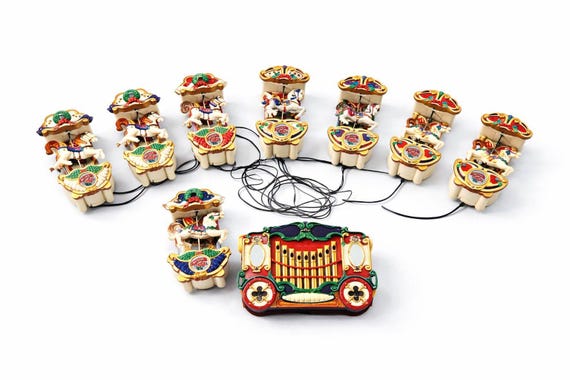 Mr. Christmas ミスタークリスマス クラッカーバレル ミュージカル Mr .christmas Holiday Carousel Light Musical 8 Horses Circus