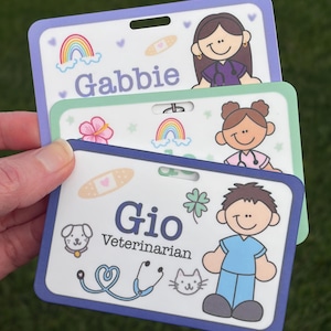 Personalized Nurse Badge Buddy, Custom Sublimated Acrylic ID Tag, RN CNA Medical Accessory 画像 3