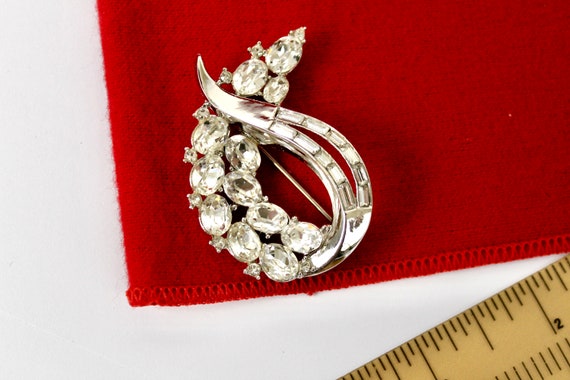 Crown Trifari  Pat Pend rhodium plated   Brooch  … - image 7