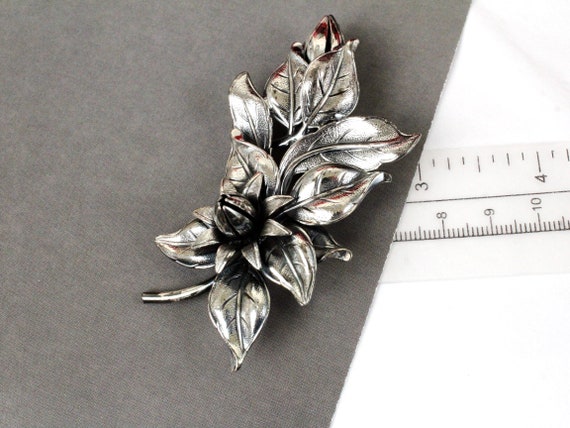 * vintage brooch ୨୧ *✵ ヴィンテージ ブローチ (f) Stuart Nye Dogwood Flower Vintage Brooch Pin Sterling Silver