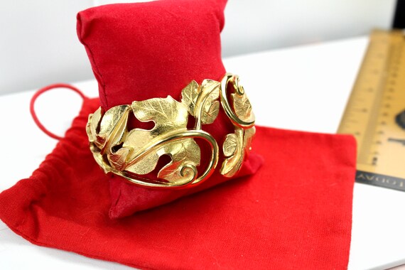Boucles D'oreilles Vintage Trifari Kunio Matsumoto - Clip Coquille Dorée, Neuf Sans Emballage