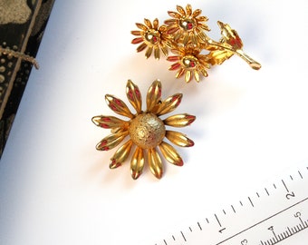 Vintage 1960s tono dorado Shasta Daisy 2 Pines/Broches - Lote de joyería Shasta Daisy brooch #2751