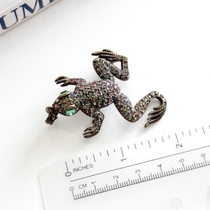Kirks Folly  Frog   Brooch  with   Swarovski Rhinestones # 2458