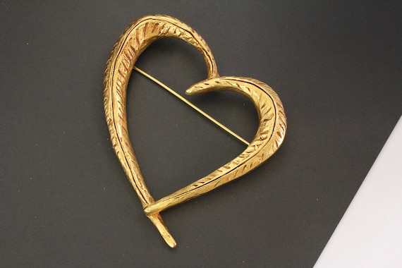 Stunning 1990s Christian Lacroix Large Heart Shaped Brooch