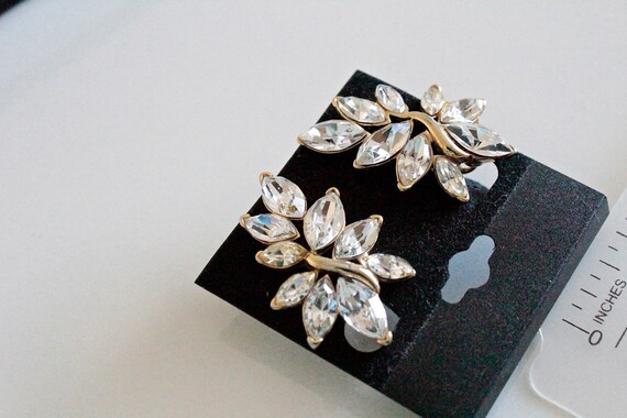 Trifari Kunio Matsumoto  Rhinestone earrings  cli… - image 5