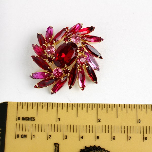 Vintage Unsigned Juliana style Colorful rhinestone Brooch/Pin with prong set pink and red   rhinestones #