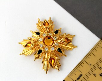 Maltese Cross Brooch Pin With Topaz 