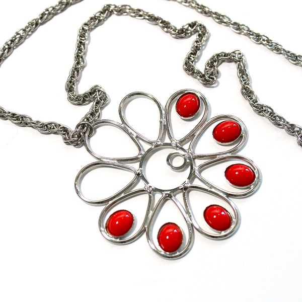 Vintage 1960s Celebrity NY  silver tone  Round  Pendant Necklace /Chain with Red Coral plastic cabochons #