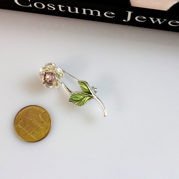 Avon Nina Ricci    Flower & Rhinestones Brooch #1389