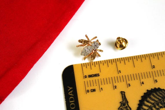Unsigned small  Bee pin with Clear Rhinestones - … - image 9