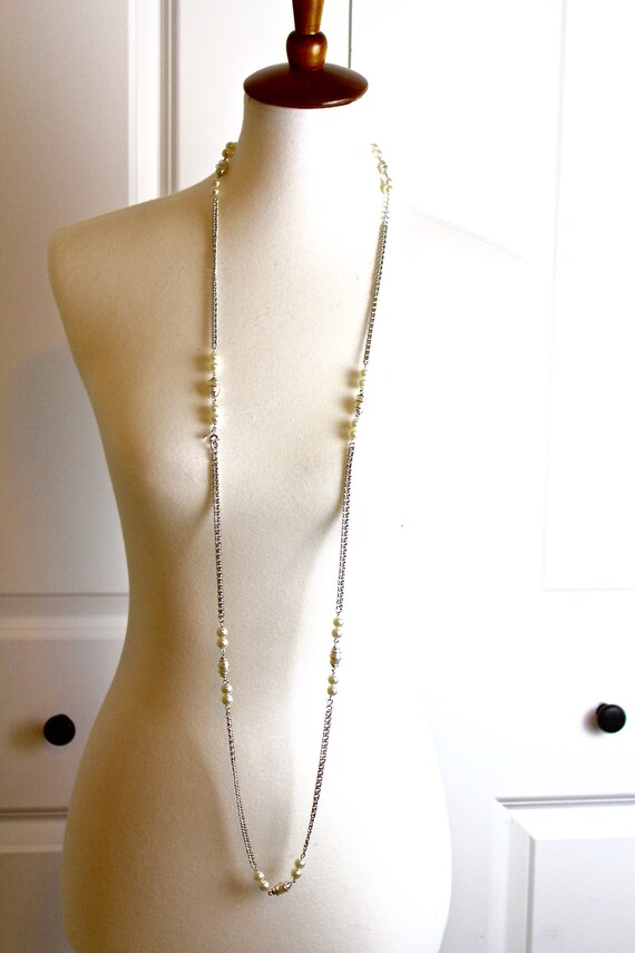 Sarah Coventry extra  long  silver tone necklace … - image 3