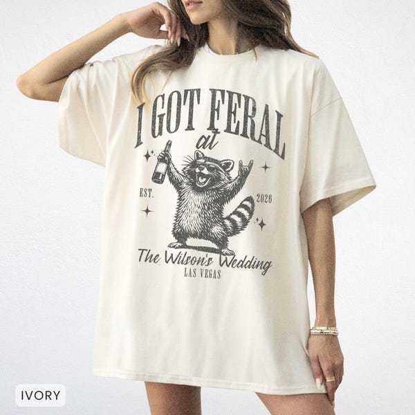 Personalisiertes T-Shirt-Wurf-Geschenk für Hochzeitsgäste oder Frischvermählte: Lustiges Waschbär-Motiv „Ich bin wild geworden“ – personalisierte T-Shirts zum Werfen für die Hochzeit