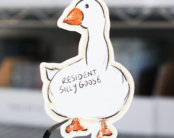 Resident Silly Goose Matt Vinyl Aufkleber
