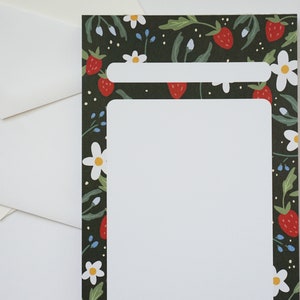 Strawberry Pattern Blank Notepad, Memo Pad image 3