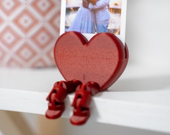 Flexible Heart Photo Holder | Valentine's Day Gift for Girlfriend | Cute Desk Decor & Picture Holder Red | Fidget Decoration for Shelf