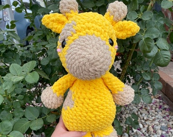 Crochet Jumbo Giraffe Plushie, Giant Plush Animal, Giraffe Toy, Giraffe Stuffed Animal, Giant Giraffe [Yellow and Almond]