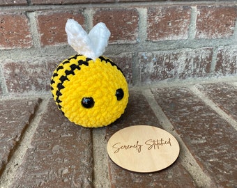 Crochet Mini Bee Plushie, Mini Plush Animal, Bee Toy, Bee Stuffed Animal - 14” around, 16” long