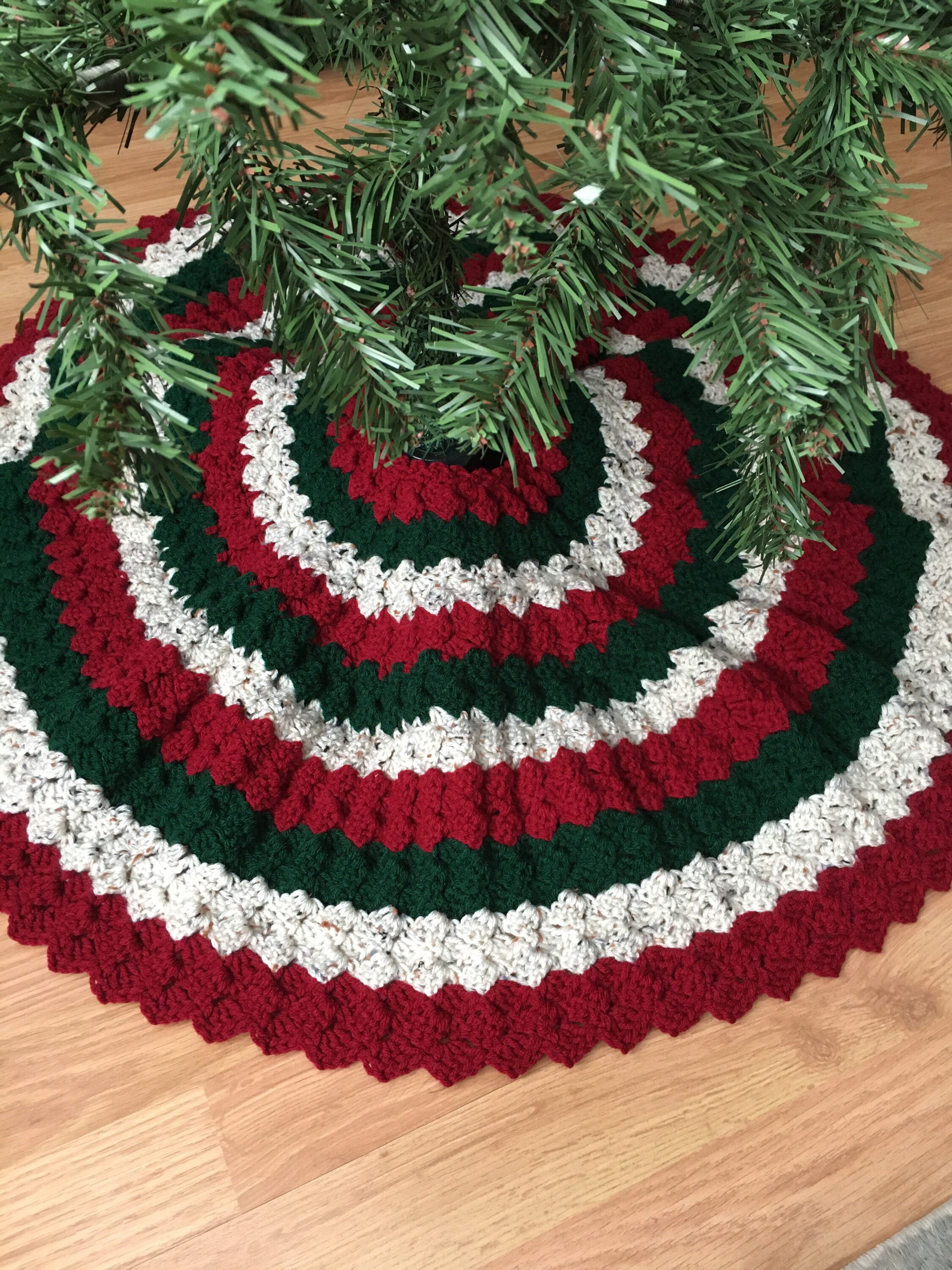 Crochet Christmas Tree Skirt with a Diamond Stitch Vintage Etsy