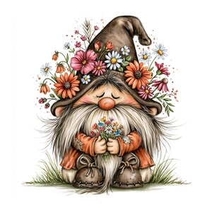 Puede incluir: Una ilustración de un gnomo con un sombrero marrón adornado con margaritas, cosmos y flores silvestres de colores. El gnomo tiene una larga barba blanca, viste una prenda naranja de manga larga con parches y sostiene un ramo de flores.