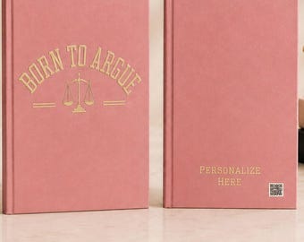 Personalisiertes Notizbuch | Geboren, um zu streiten Jura | Pink Notizbuch | JuraStudent Geschenk | Zukünftiger Attorney Abschlussgeschenk