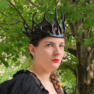 Dark Fairy Queen Crown / Witch * Black Leather Headpiece * Fantasy LARP Villian Halloween Comicon Renaissance Faire costume * Cosplay