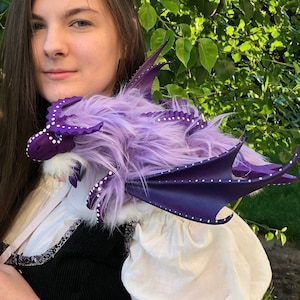 Dragon Puppet, Renaissance Faire Shoulder Puppet Dragon gift for Fantasy Art lovers, Personalized Cosplay Shoulder Dragon